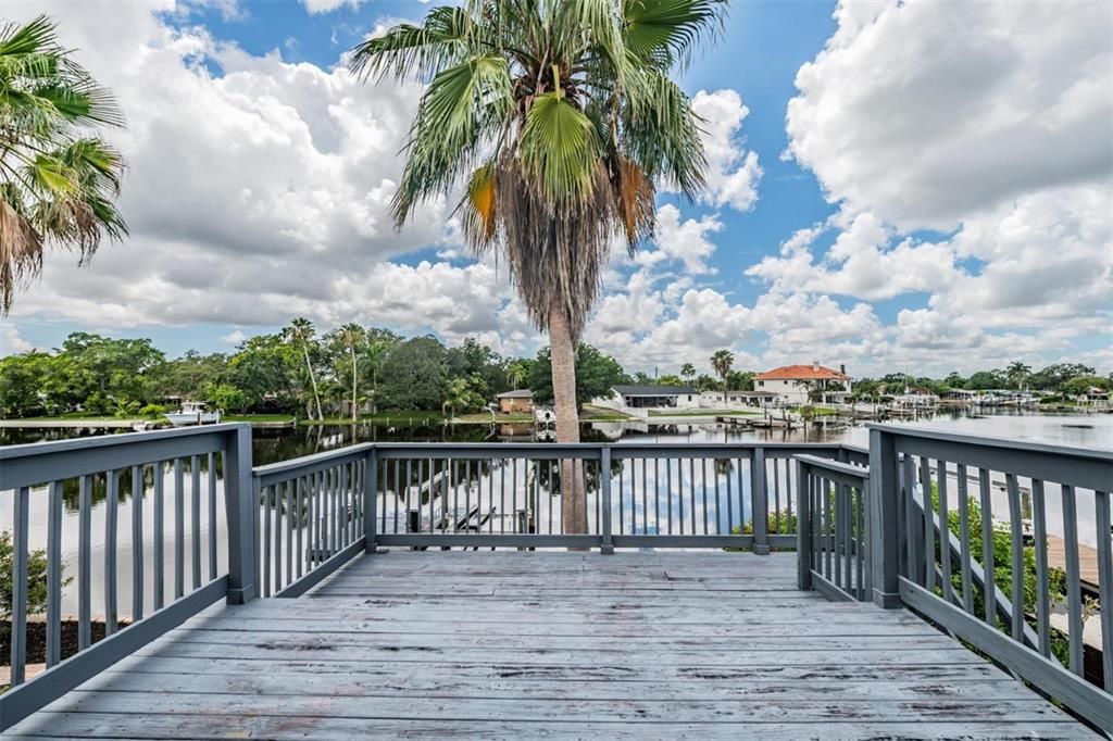 For Sale: $929,000 (3 beds, 2 baths, 2138 Square Feet)