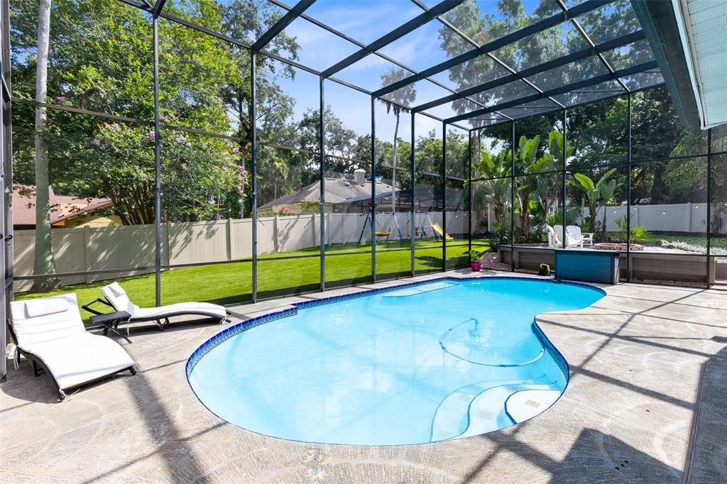 Spacious covered lanai