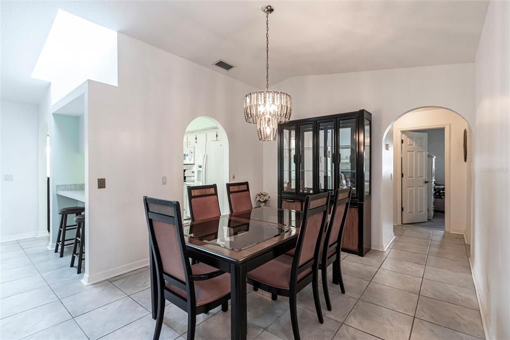 For Sale: $342,500 (3 beds, 2 baths, 1862 Square Feet)
