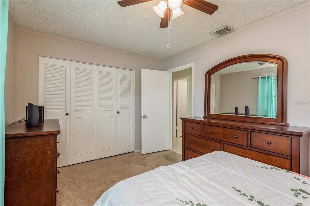 For Sale: $399,500 (2 beds, 2 baths, 1652 Square Feet)