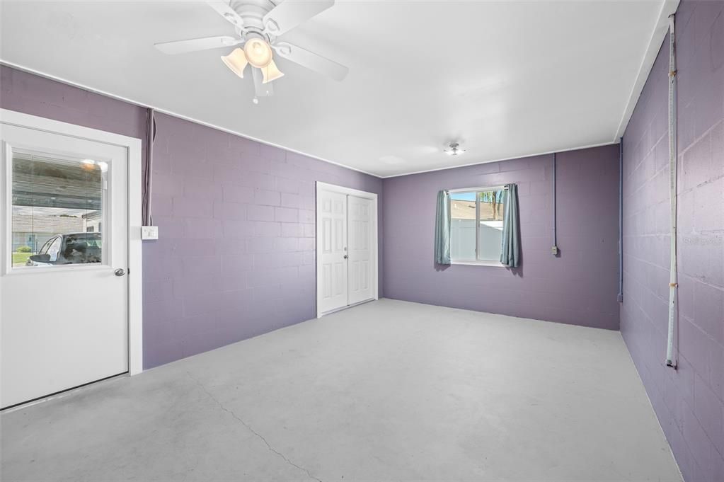 For Sale: $369,900 (2 beds, 2 baths, 1424 Square Feet)