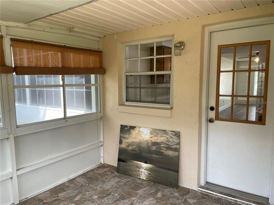 Sunroom to Kitchen