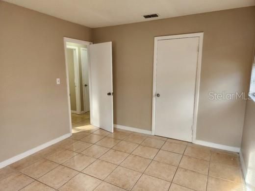 For Rent: $2,095 (3 beds, 2 baths, 1070 Square Feet)