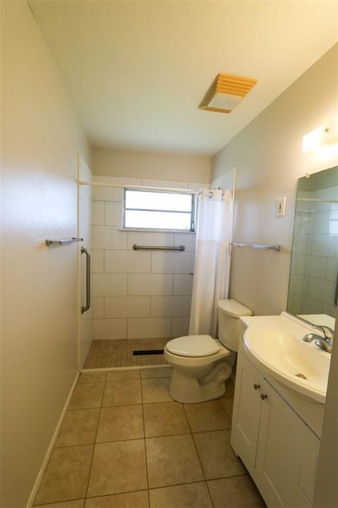 For Rent: $1,850 (2 beds, 1 baths, 1149 Square Feet)