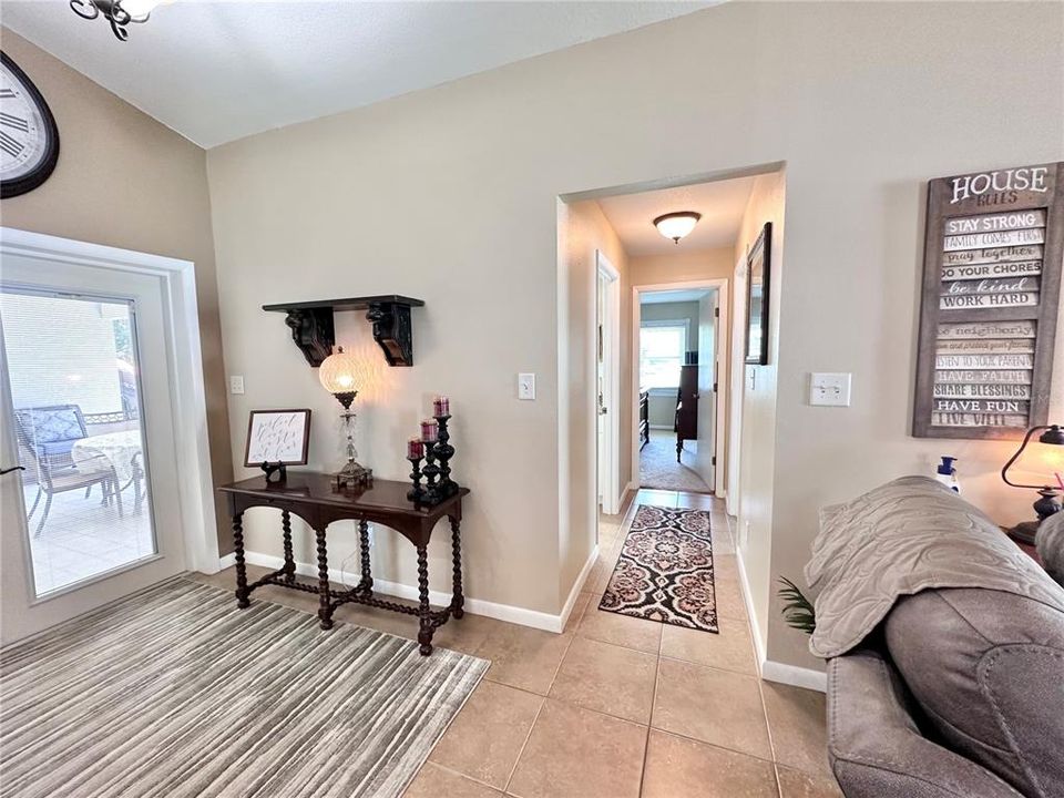 For Sale: $489,900 (3 beds, 2 baths, 2190 Square Feet)