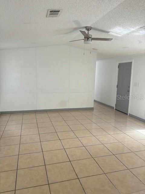 For Sale: $148,900 (3 beds, 2 baths, 1216 Square Feet)