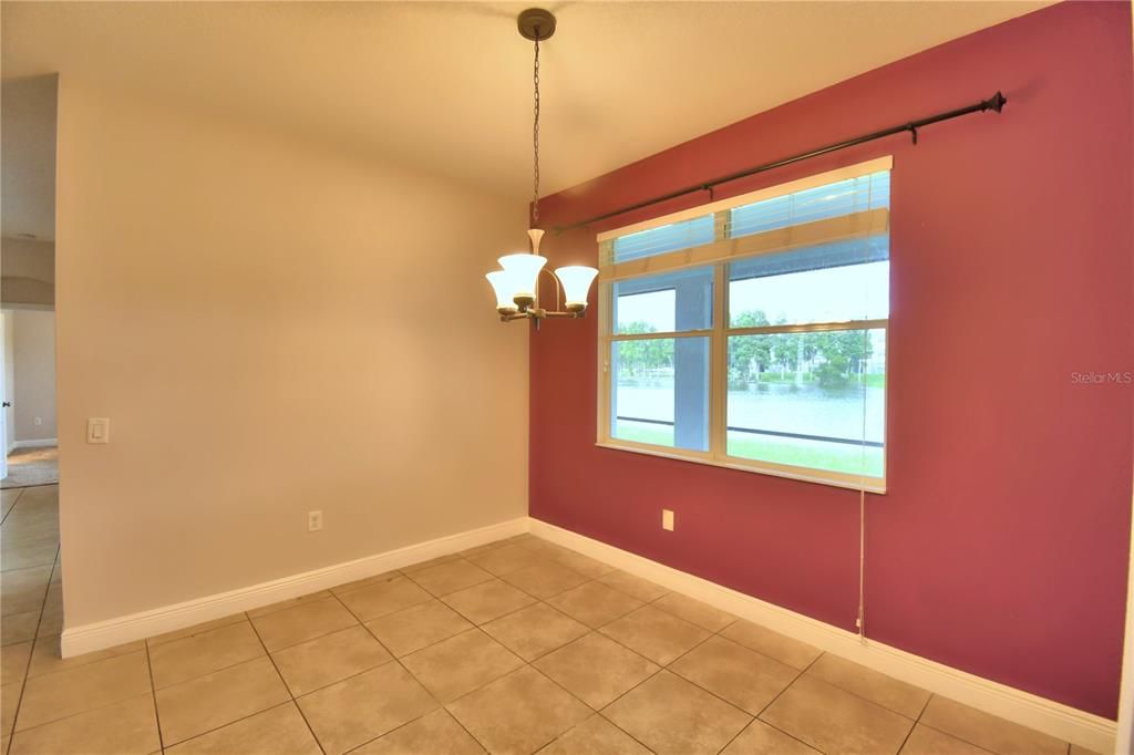 There is a Lake View from the Breakfast Nook.