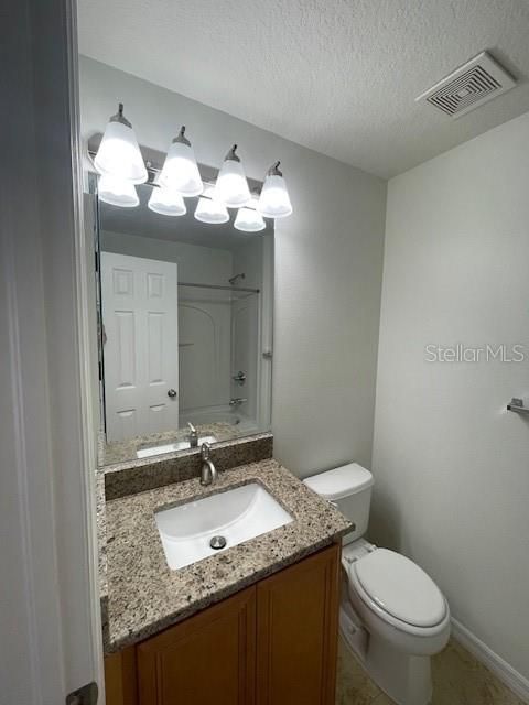 For Rent: $2,300 (2 beds, 2 baths, 1064 Square Feet)