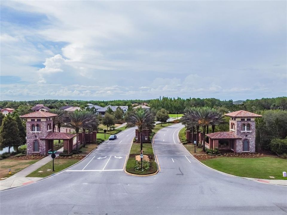 Active With Contract: $1,498,000 (5 beds, 5 baths, 4588 Square Feet)