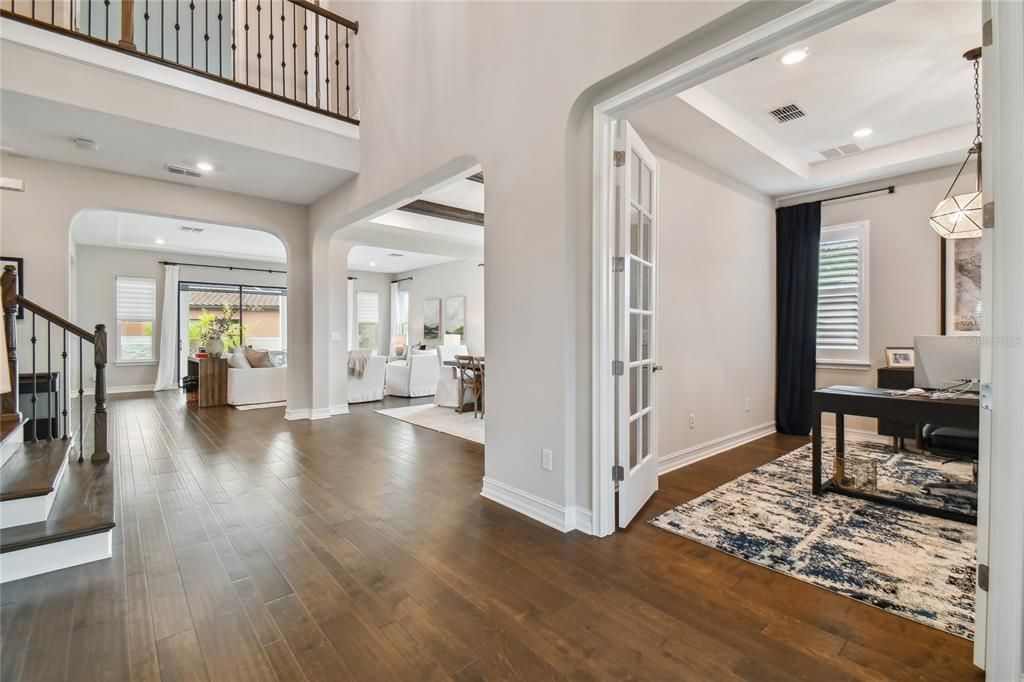 Active With Contract: $1,498,000 (5 beds, 5 baths, 4588 Square Feet)