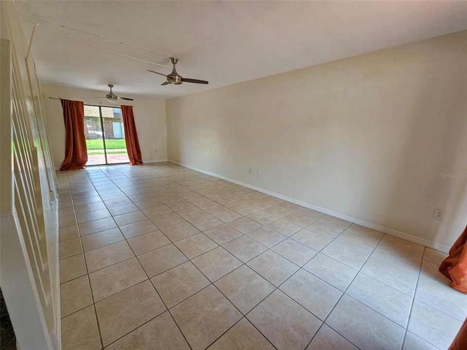 For Sale: $165,000 (3 beds, 2 baths, 1482 Square Feet)