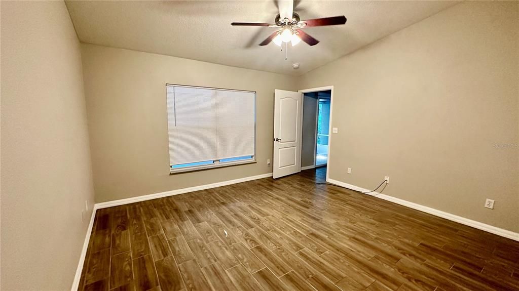 For Rent: $2,700 (3 beds, 2 baths, 1373 Square Feet)