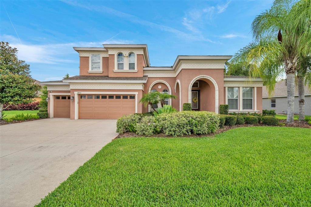 Active With Contract: $850,000 (5 beds, 4 baths, 3736 Square Feet)