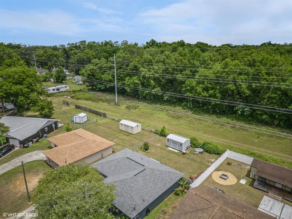 For Sale: $245,000 (3 beds, 2 baths, 1100 Square Feet)