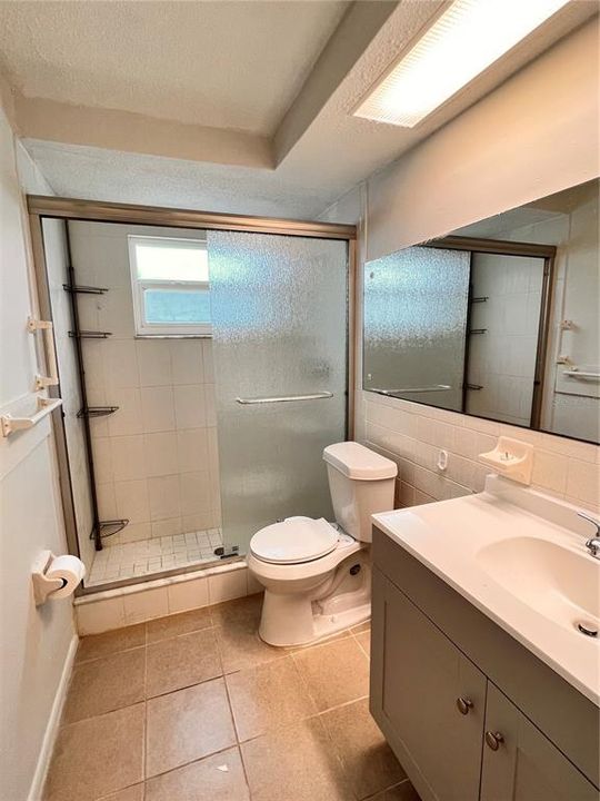 For Rent: $1,500 (2 beds, 1 baths, 846 Square Feet)