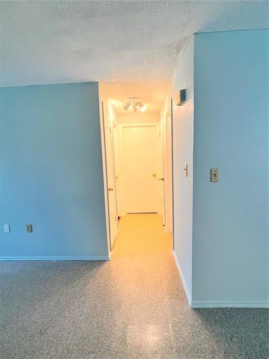 For Rent: $1,500 (2 beds, 1 baths, 846 Square Feet)