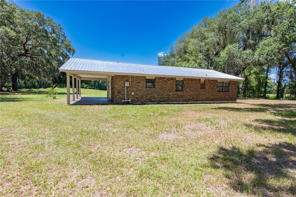 For Sale: $649,000 (3 beds, 2 baths, 3100 Square Feet)