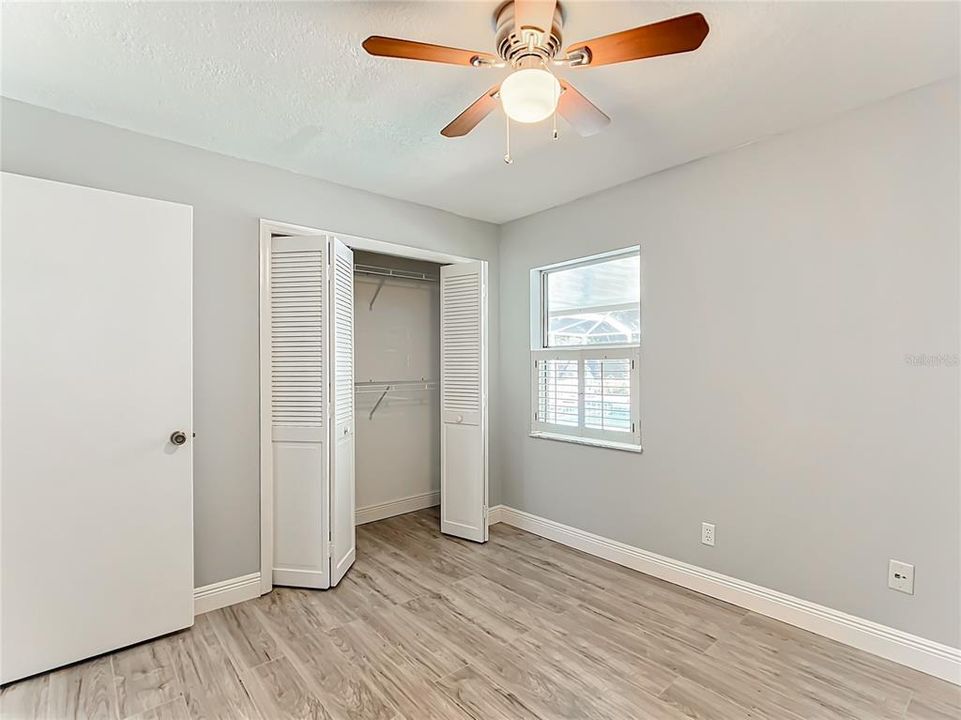 For Sale: $529,900 (3 beds, 2 baths, 1643 Square Feet)