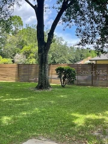 Privacy fence on right side