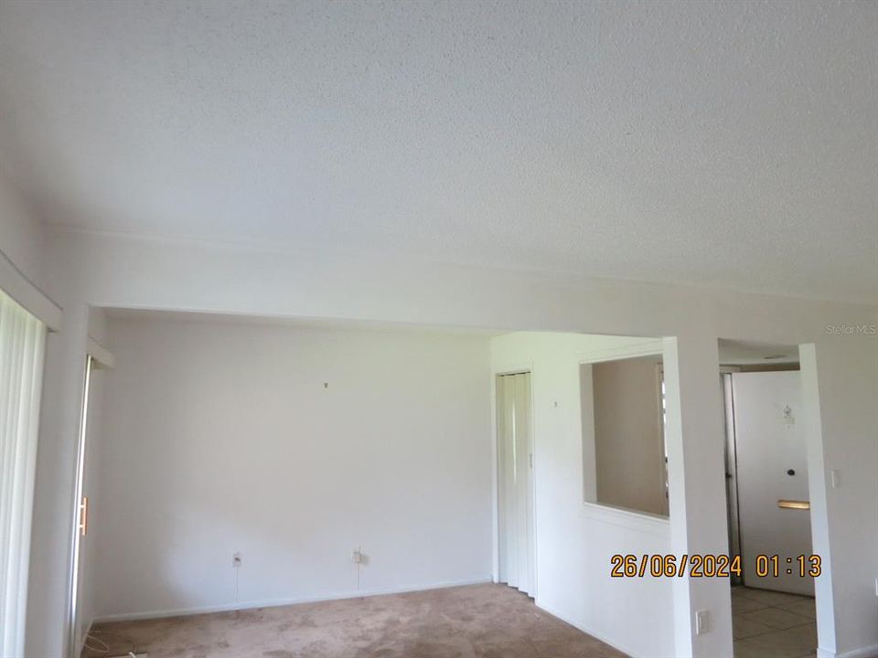 For Sale: $190,000 (2 beds, 2 baths, 1385 Square Feet)
