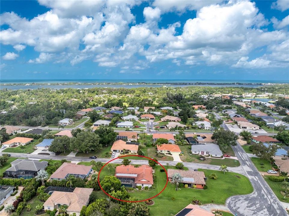 For Sale: $499,900 (3 beds, 2 baths, 2273 Square Feet)