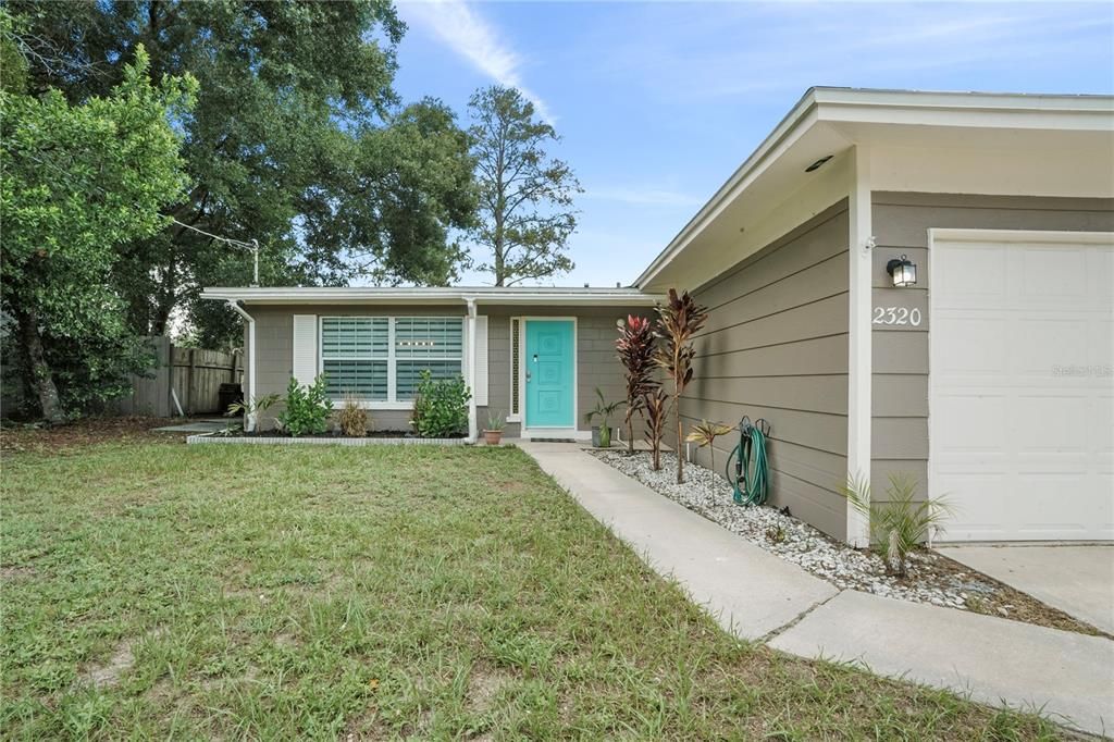 For Sale: $339,900 (3 beds, 1 baths, 1204 Square Feet)