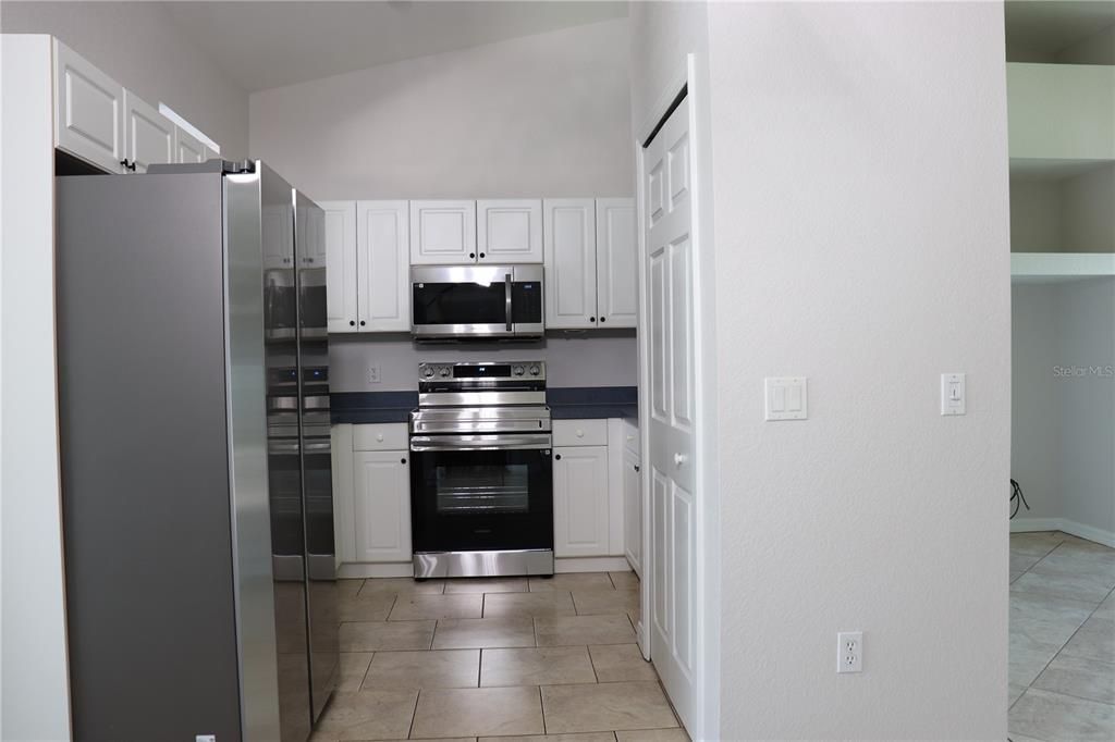 Kitchen with Brand New Stainless Steel appliances