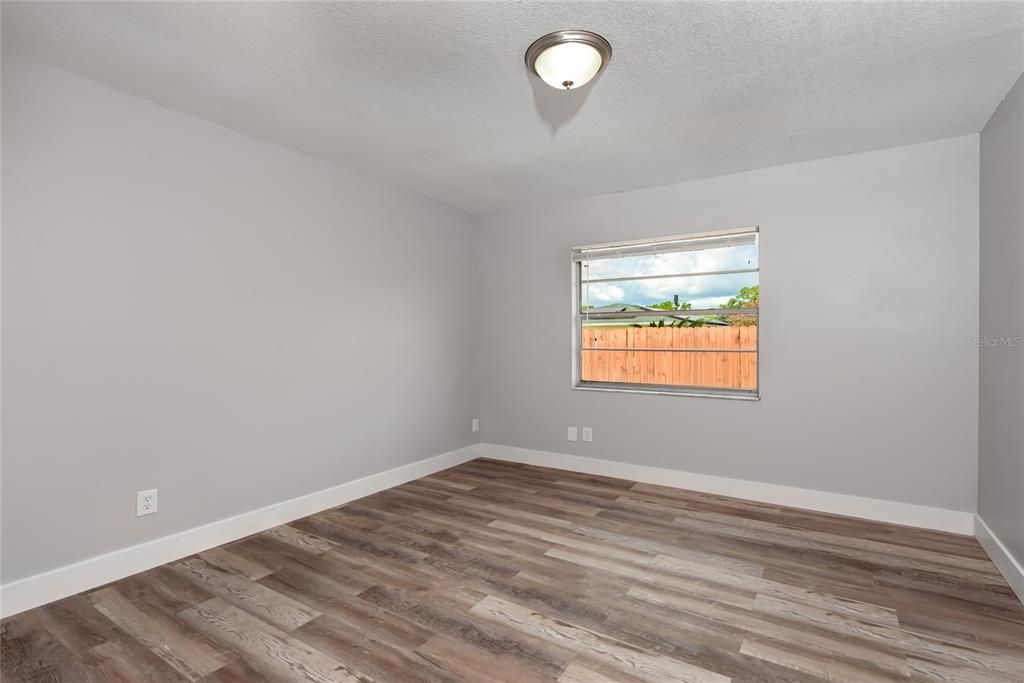 For Sale: $439,900 (3 beds, 2 baths, 2038 Square Feet)