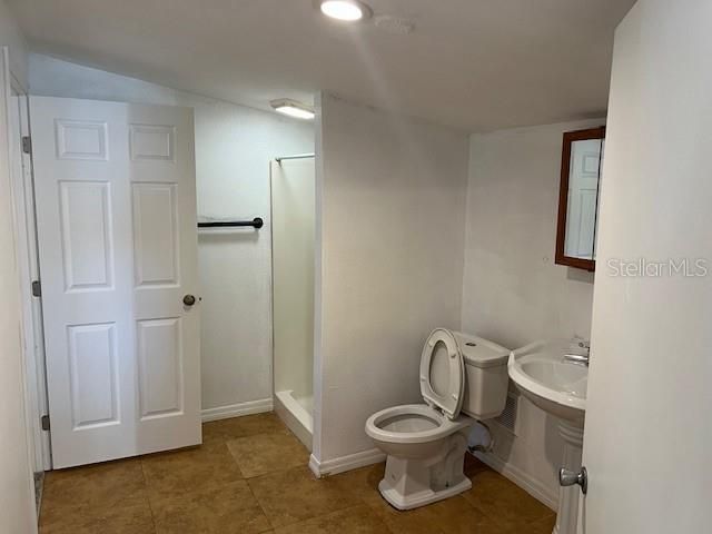 For Rent: $1,354 (3 beds, 1 baths, 1388 Square Feet)