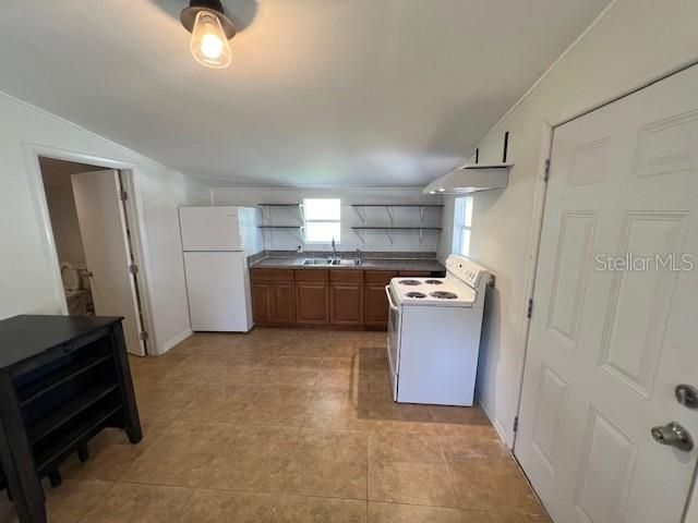 For Rent: $1,354 (3 beds, 1 baths, 1388 Square Feet)