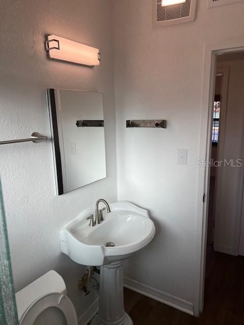 For Rent: $1,354 (3 beds, 1 baths, 1388 Square Feet)