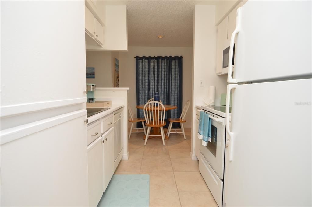 For Rent: $1,600 (1 beds, 1 baths, 625 Square Feet)