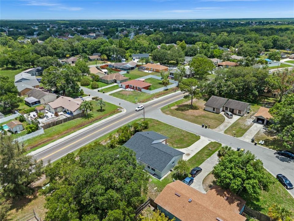 For Sale: $325,000 (4 beds, 2 baths, 1819 Square Feet)