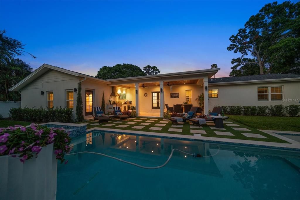 Active With Contract: $1,700,000 (4 beds, 3 baths, 2475 Square Feet)