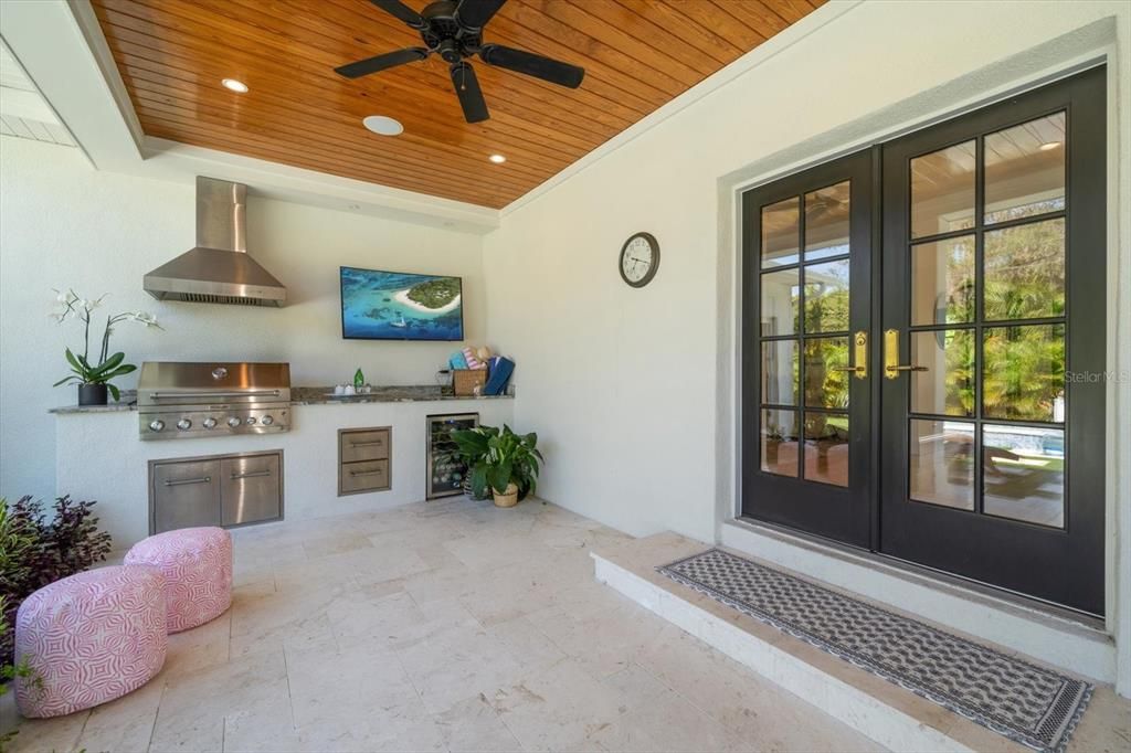 Active With Contract: $1,700,000 (4 beds, 3 baths, 2475 Square Feet)