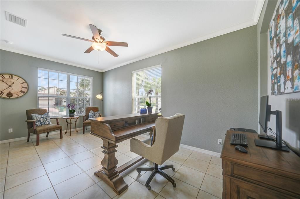 Active With Contract: $319,000 (4 beds, 2 baths, 2278 Square Feet)