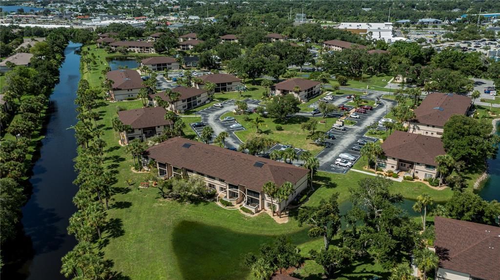 Aerial View-Grear location backing up to Greenbelt & Canal