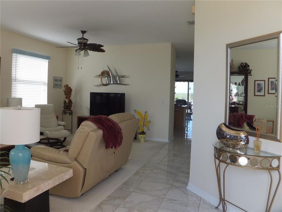 For Sale: $559,000 (4 beds, 2 baths, 2025 Square Feet)