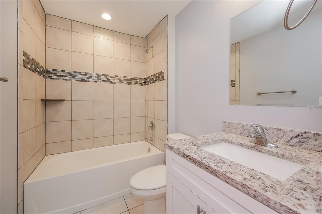 For Rent: $2,295 (3 beds, 2 baths, 1272 Square Feet)