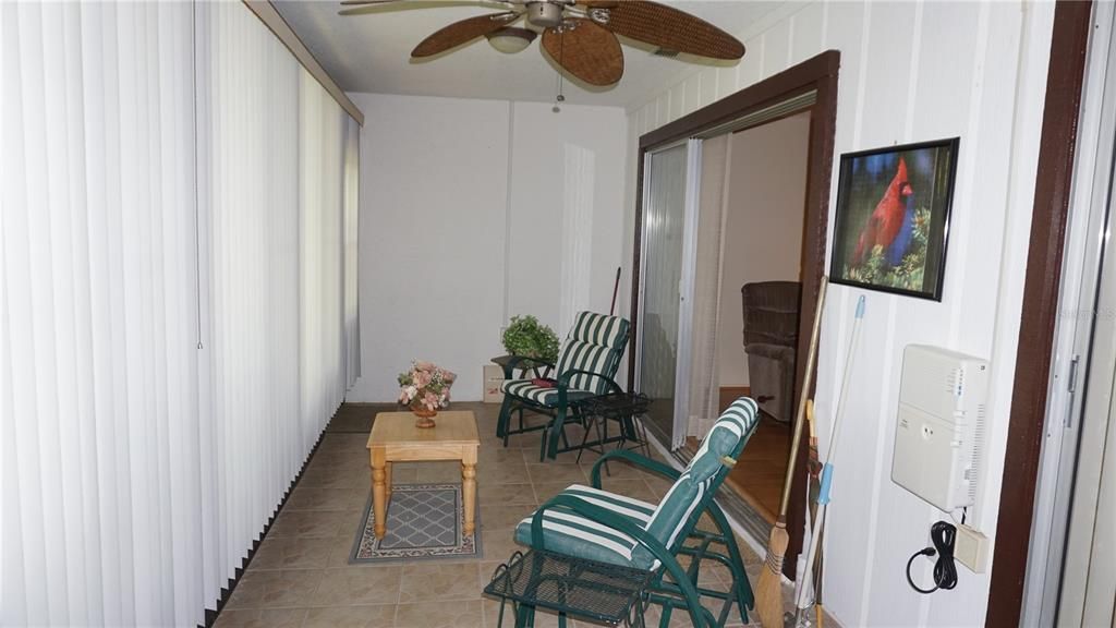 For Sale: $145,000 (2 beds, 2 baths, 1386 Square Feet)