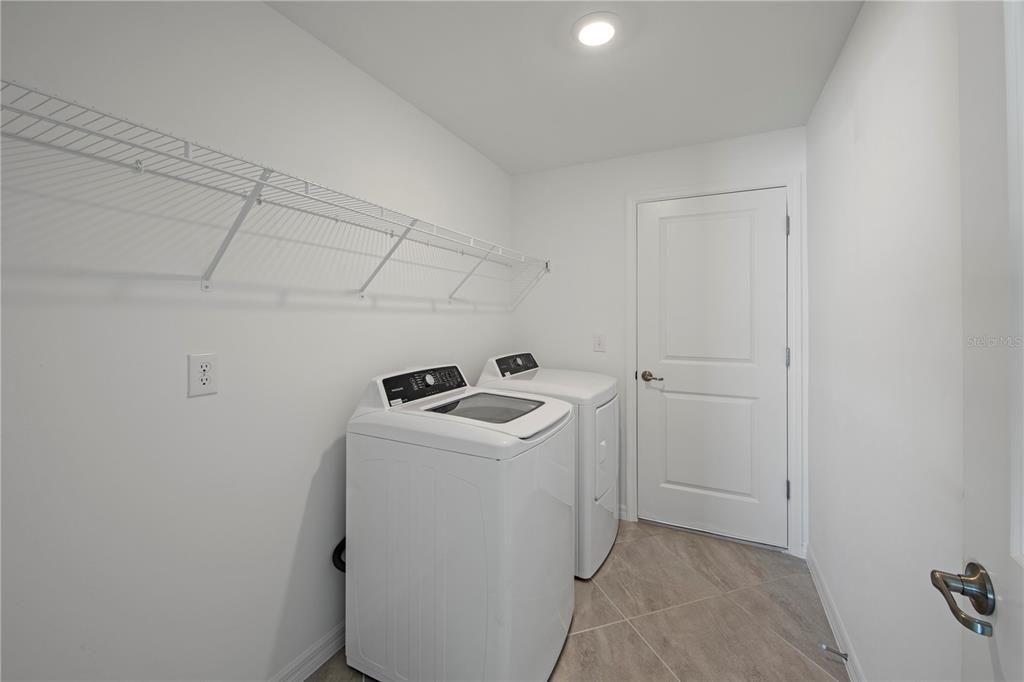 For Sale: $348,597 (3 beds, 2 baths, 1551 Square Feet)