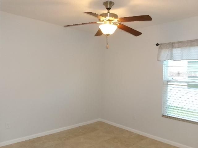 For Rent: $2,300 (3 beds, 2 baths, 1869 Square Feet)