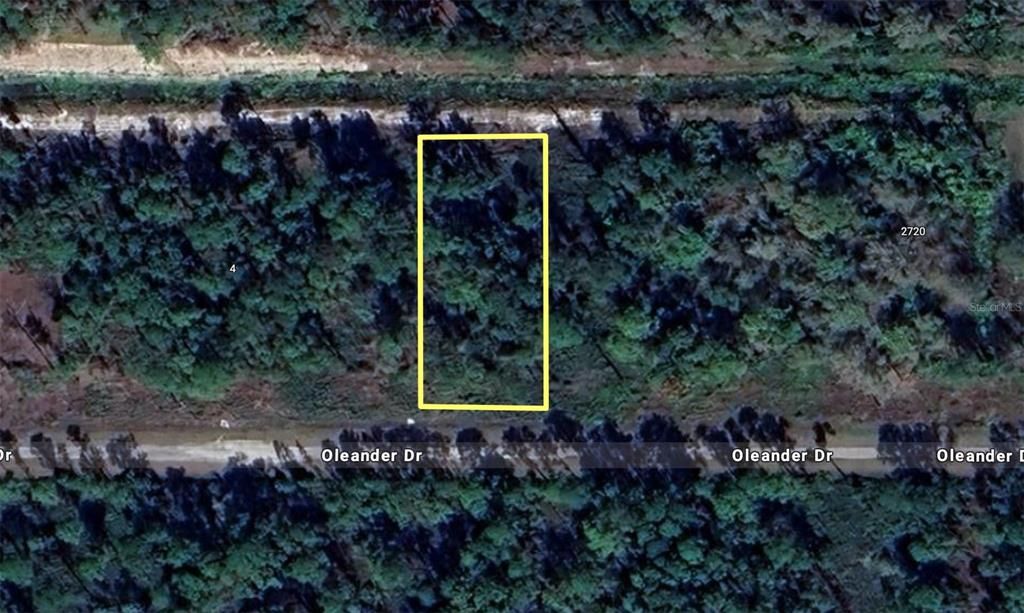 На продажу: $13,500 (0.50 acres)