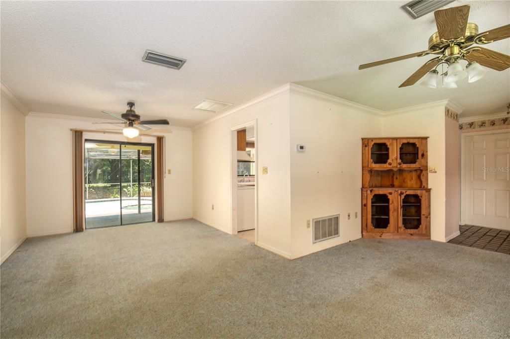 Living room/Dining room combo