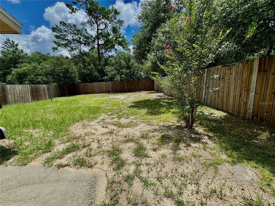 FENCED BACKYARD UNIT 2