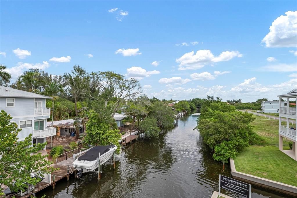 For Sale: $1,445,000 (3 beds, 2 baths, 1678 Square Feet)