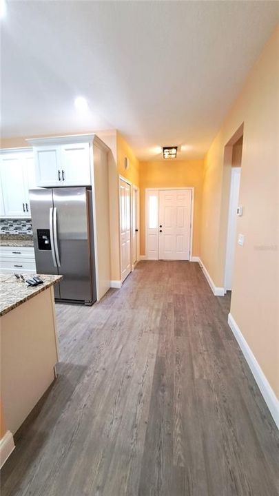 For Rent: $1,850 (3 beds, 2 baths, 1293 Square Feet)