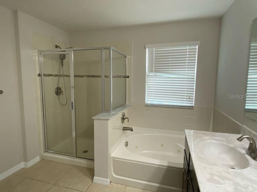 В аренду: $3,000 (4 спален, 2 ванн, 2419 Квадратных фут)
