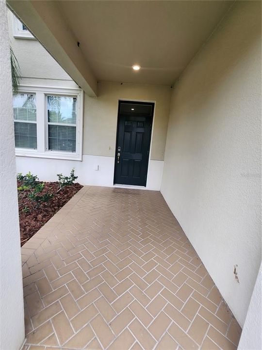 For Rent: $3,000 (4 beds, 3 baths, 2578 Square Feet)