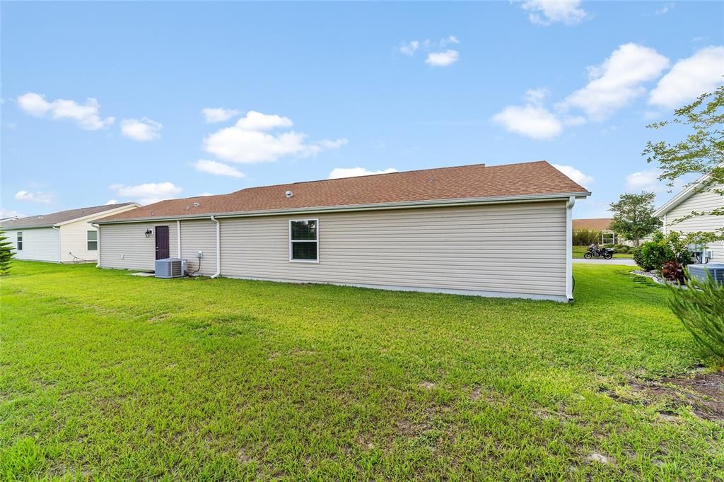 For Sale: $349,000 (3 beds, 2 baths, 1419 Square Feet)